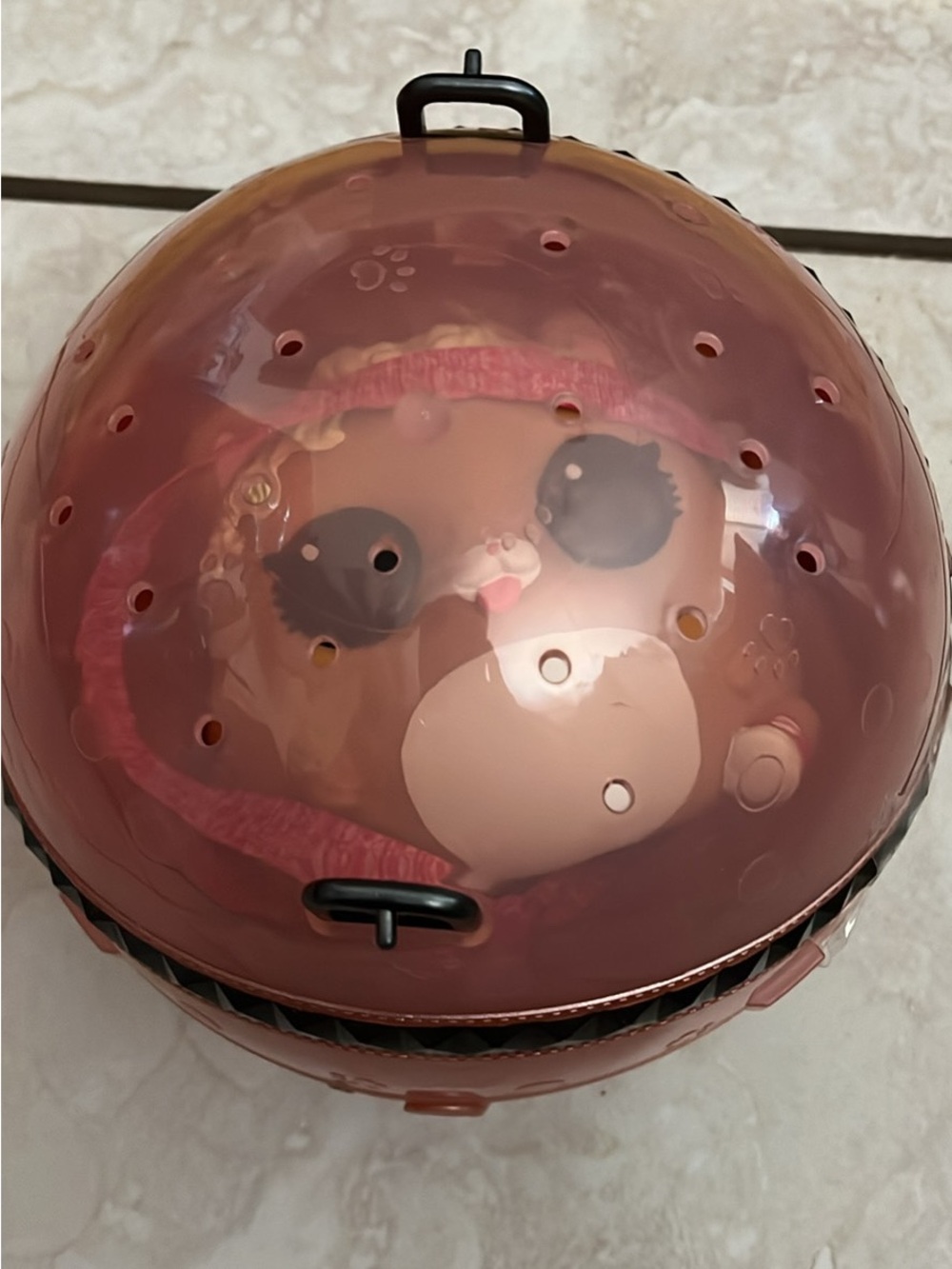Surprise Pet Capsule Carrier in Dusty Rose